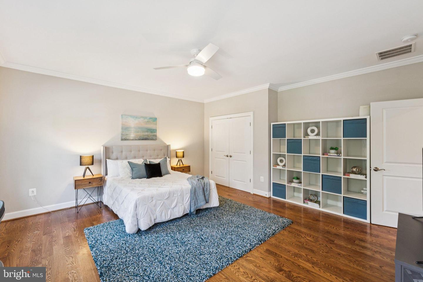 2354 N QUEBEC ST, ARLINGTON, Virginia 22207, 5 Bedrooms Bedrooms, 22 Rooms Rooms,4 BathroomsBathrooms,Residential,For sale,2354 N QUEBEC ST,VAAR2060426 MLS # VAAR2060426