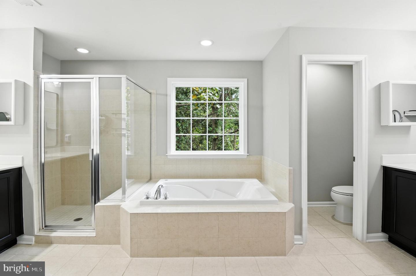 7821 ZEELAND PL, GAINESVILLE, Virginia 20155, 5 Bedrooms Bedrooms, ,4 BathroomsBathrooms,Residential,For sale,7821 ZEELAND PL,VAPW2098994 MLS # VAPW2098994