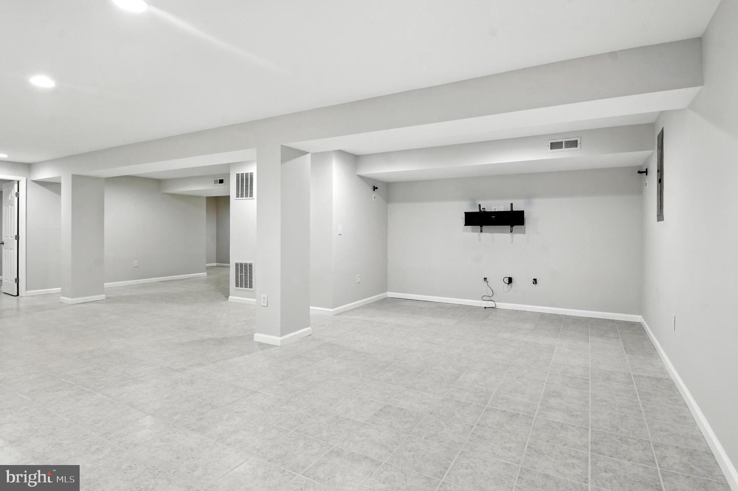 7821 ZEELAND PL, GAINESVILLE, Virginia 20155, 5 Bedrooms Bedrooms, ,4 BathroomsBathrooms,Residential,For sale,7821 ZEELAND PL,VAPW2098994 MLS # VAPW2098994