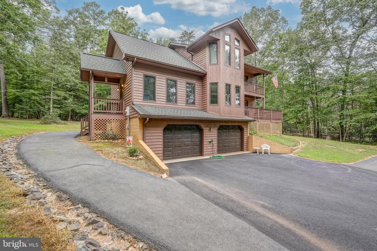 524 WINDWAY LN, MINERAL, Virginia 23117, 3 Bedrooms Bedrooms, 10 Rooms Rooms,2 BathroomsBathrooms,Residential,For sale,524 WINDWAY LN,VALA2008246 MLS # VALA2008246
