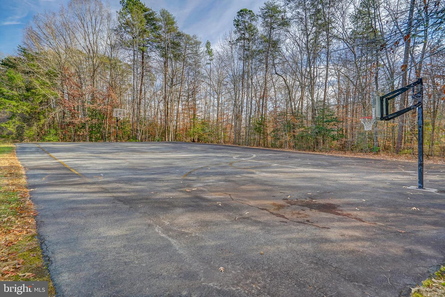 524 WINDWAY LN, MINERAL, Virginia 23117, 3 Bedrooms Bedrooms, 10 Rooms Rooms,2 BathroomsBathrooms,Residential,For sale,524 WINDWAY LN,VALA2008246 MLS # VALA2008246