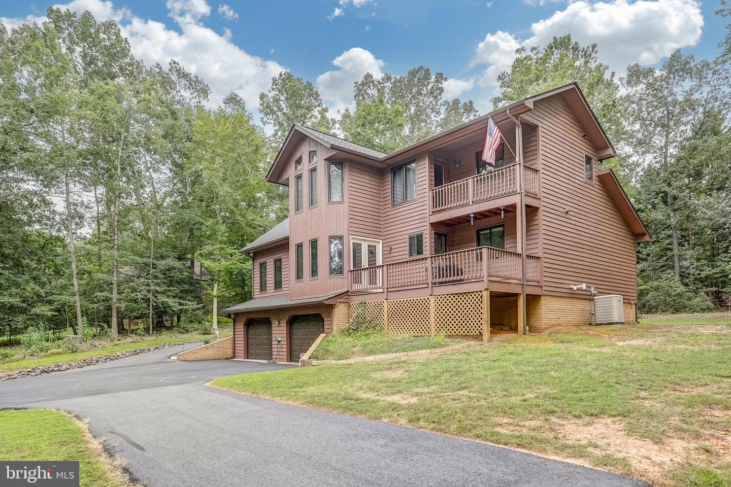 524 WINDWAY LN, MINERAL, Virginia 23117, 3 Bedrooms Bedrooms, 10 Rooms Rooms,2 BathroomsBathrooms,Residential,For sale,524 WINDWAY LN,VALA2008246 MLS # VALA2008246