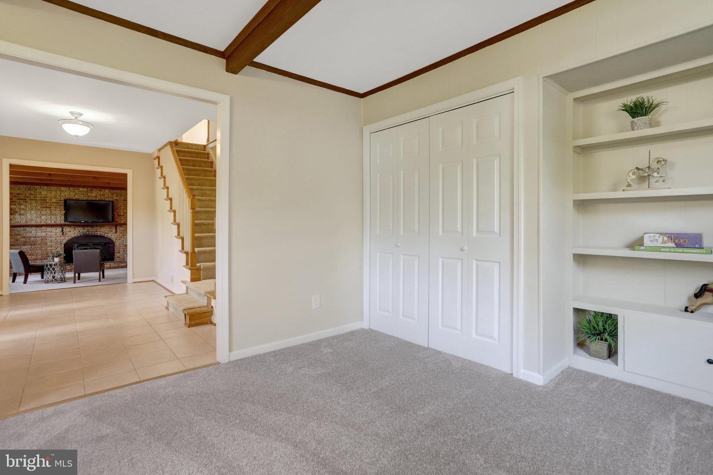 8122 BRIAR CREEK DR, ANNANDALE, Virginia 22003, 4 Bedrooms Bedrooms, ,3 BathroomsBathrooms,Residential,For sale,8122 BRIAR CREEK DR,VAFX2255546 MLS # VAFX2255546