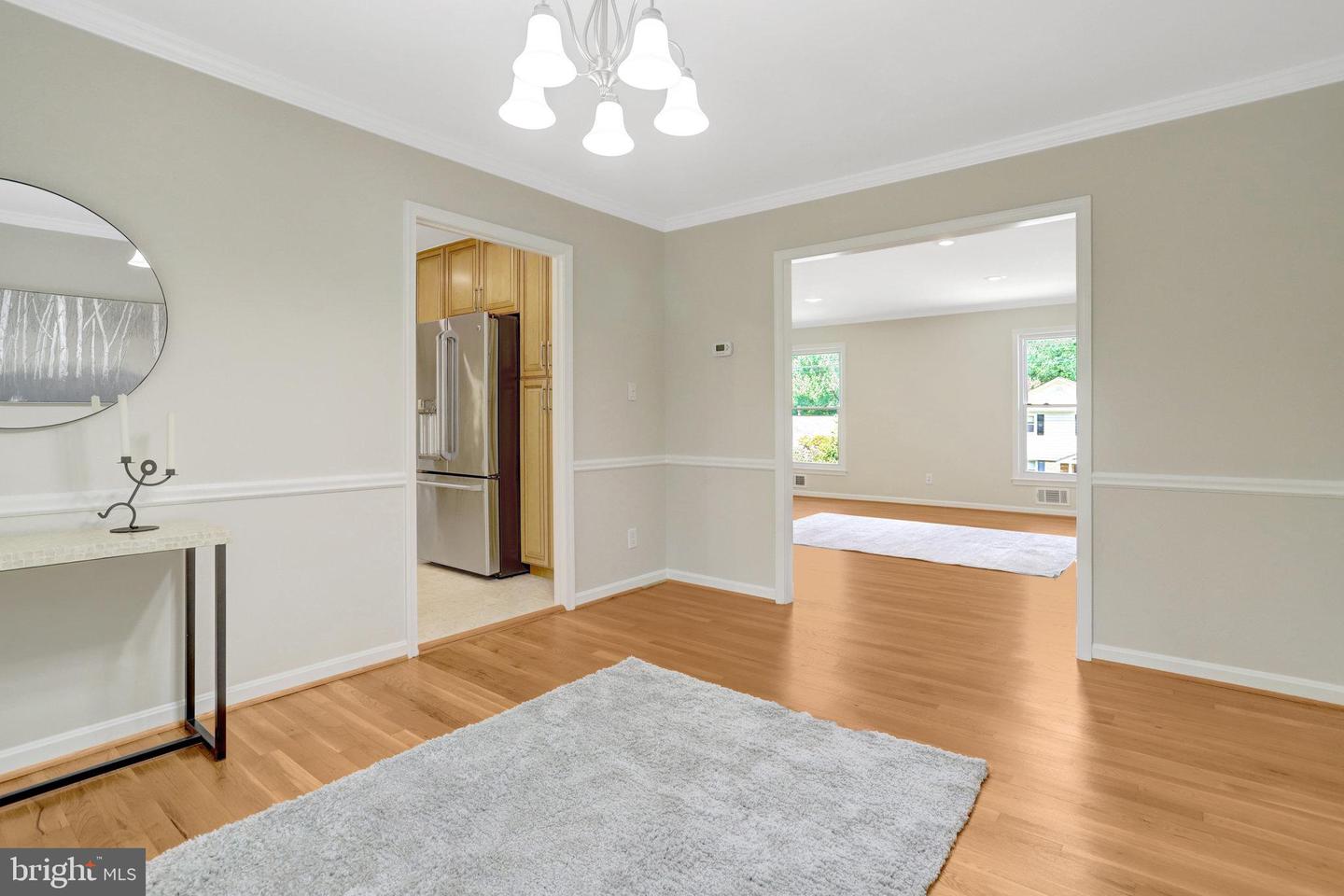 8122 BRIAR CREEK DR, ANNANDALE, Virginia 22003, 4 Bedrooms Bedrooms, ,3 BathroomsBathrooms,Residential,For sale,8122 BRIAR CREEK DR,VAFX2255546 MLS # VAFX2255546