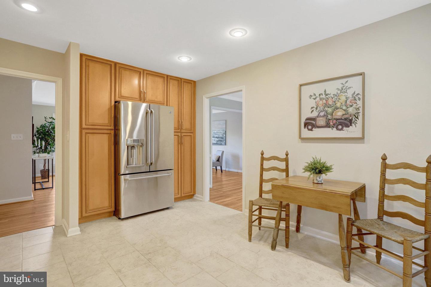 8122 BRIAR CREEK DR, ANNANDALE, Virginia 22003, 4 Bedrooms Bedrooms, ,3 BathroomsBathrooms,Residential,For sale,8122 BRIAR CREEK DR,VAFX2255546 MLS # VAFX2255546