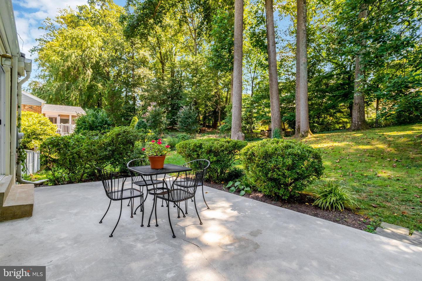 8122 BRIAR CREEK DR, ANNANDALE, Virginia 22003, 4 Bedrooms Bedrooms, ,3 BathroomsBathrooms,Residential,For sale,8122 BRIAR CREEK DR,VAFX2255546 MLS # VAFX2255546