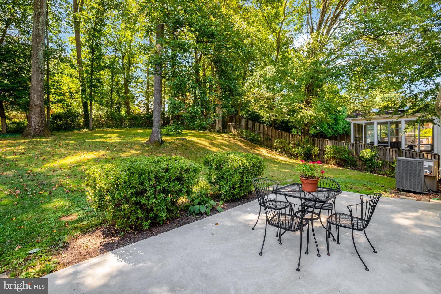 8122 BRIAR CREEK DR, ANNANDALE, Virginia 22003, 4 Bedrooms Bedrooms, ,3 BathroomsBathrooms,Residential,For sale,8122 BRIAR CREEK DR,VAFX2255546 MLS # VAFX2255546