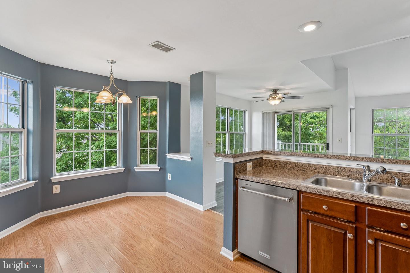 5636 WILLOUGHBY NEWTON DR #35, CENTREVILLE, Virginia 20120, 2 Bedrooms Bedrooms, ,2 BathroomsBathrooms,Residential,For sale,5636 WILLOUGHBY NEWTON DR #35,VAFX2255564 MLS # VAFX2255564