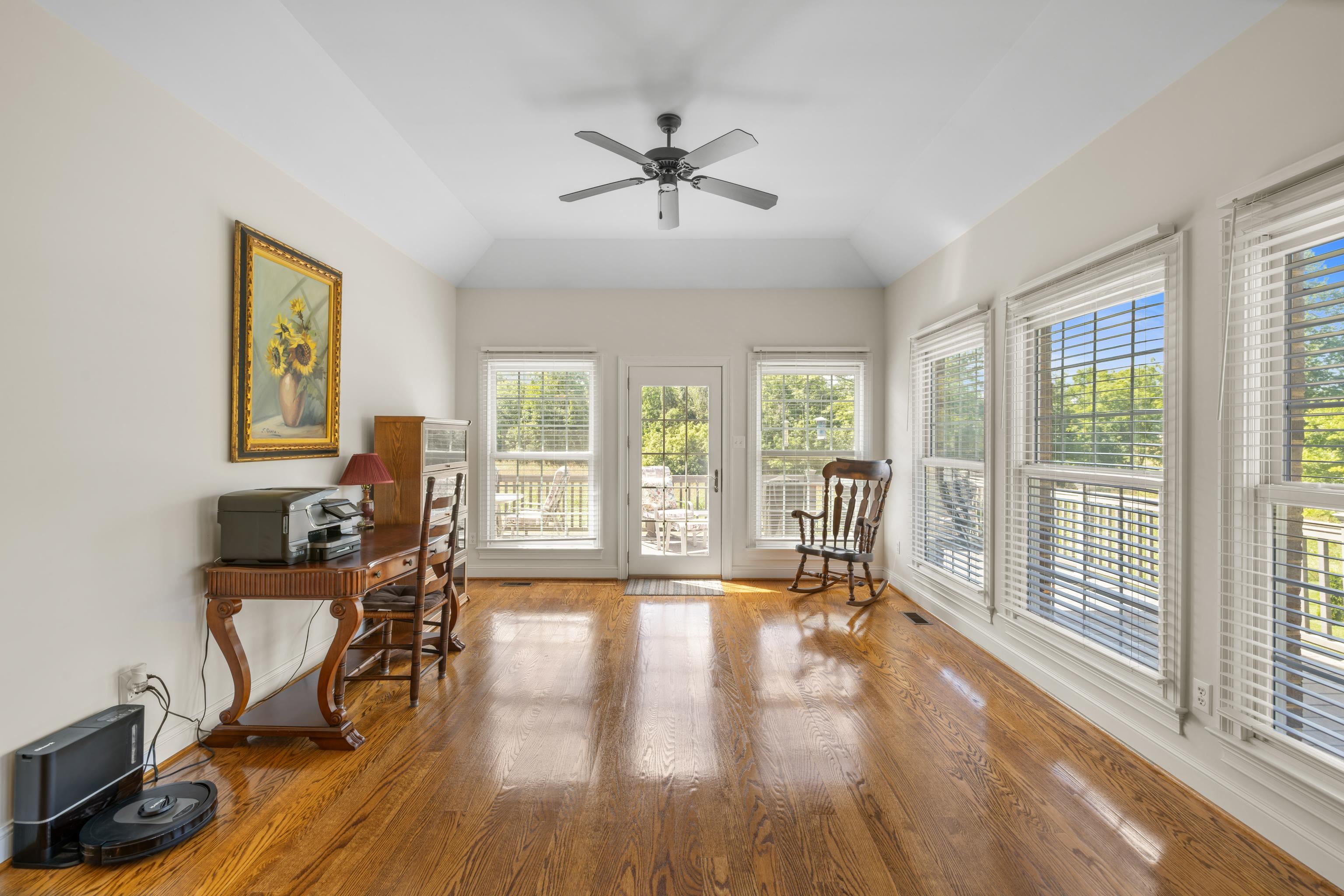 104 COURTYARD TER, NEW MARKET, Virginia 22844, 3 Bedrooms Bedrooms, ,3 BathroomsBathrooms,Residential,104 COURTYARD TER,667937 MLS # 667937