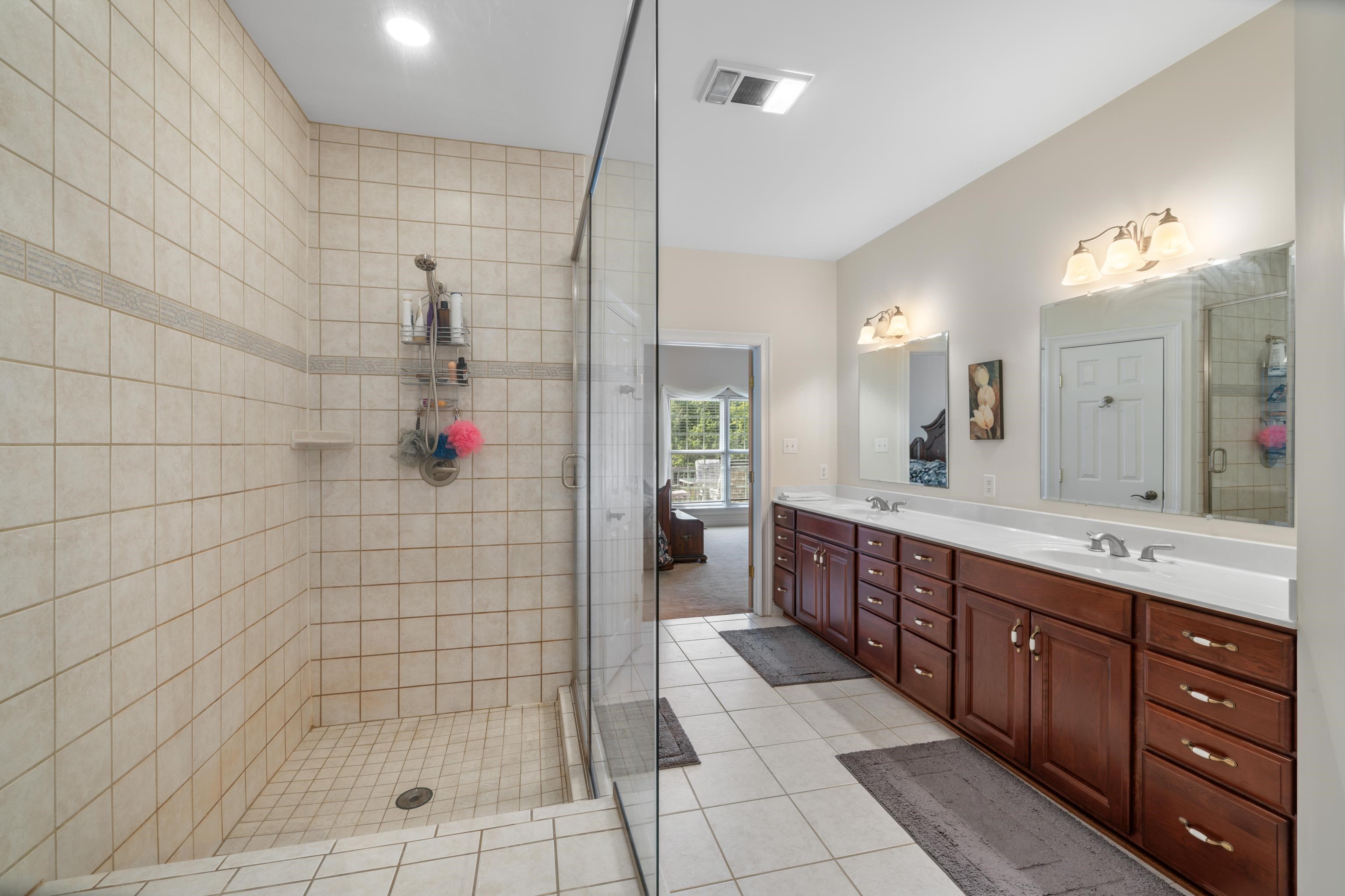104 COURTYARD TER, NEW MARKET, Virginia 22844, 3 Bedrooms Bedrooms, ,3 BathroomsBathrooms,Residential,104 COURTYARD TER,667937 MLS # 667937