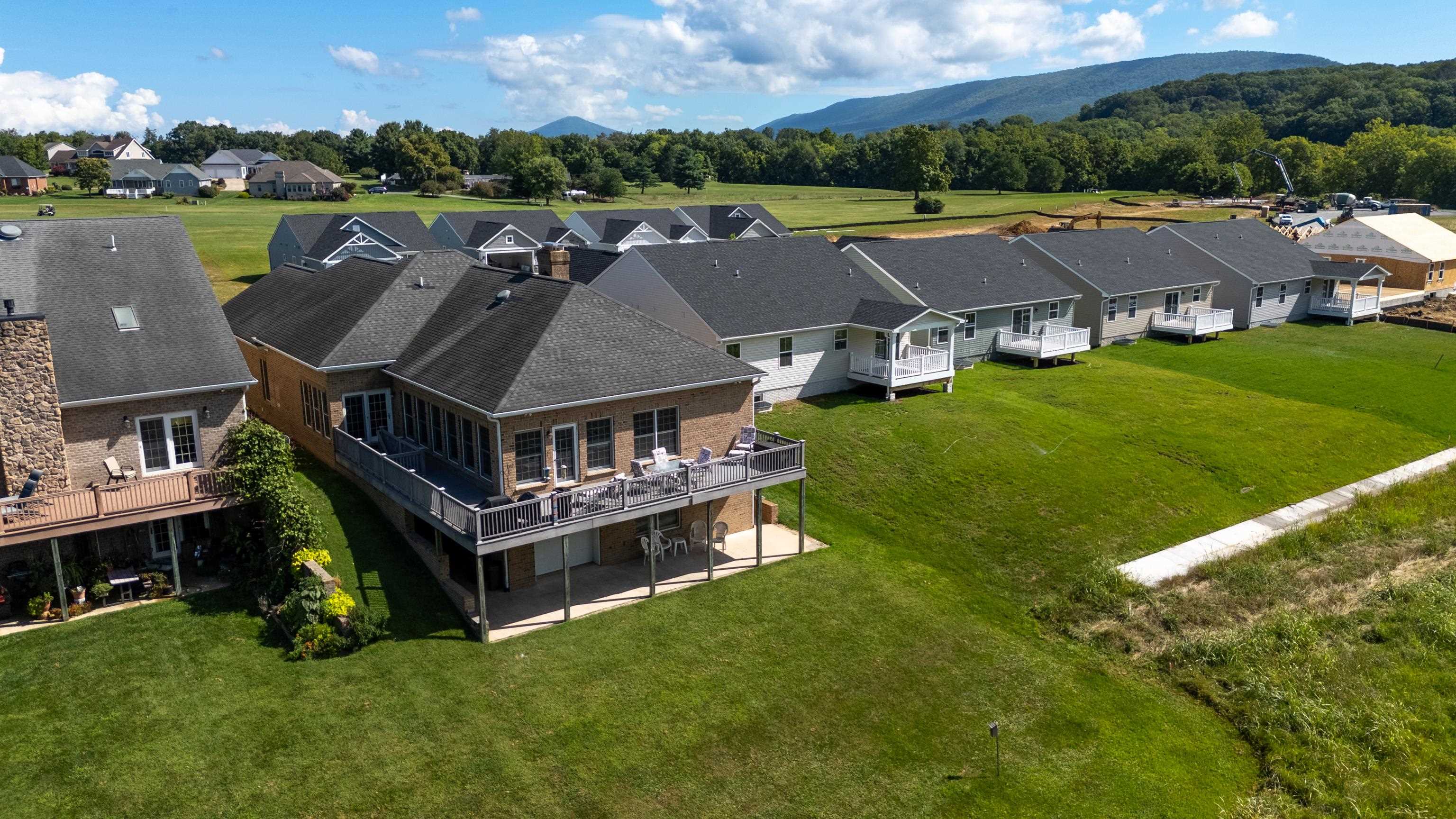 104 COURTYARD TER, NEW MARKET, Virginia 22844, 3 Bedrooms Bedrooms, ,3 BathroomsBathrooms,Residential,104 COURTYARD TER,667937 MLS # 667937