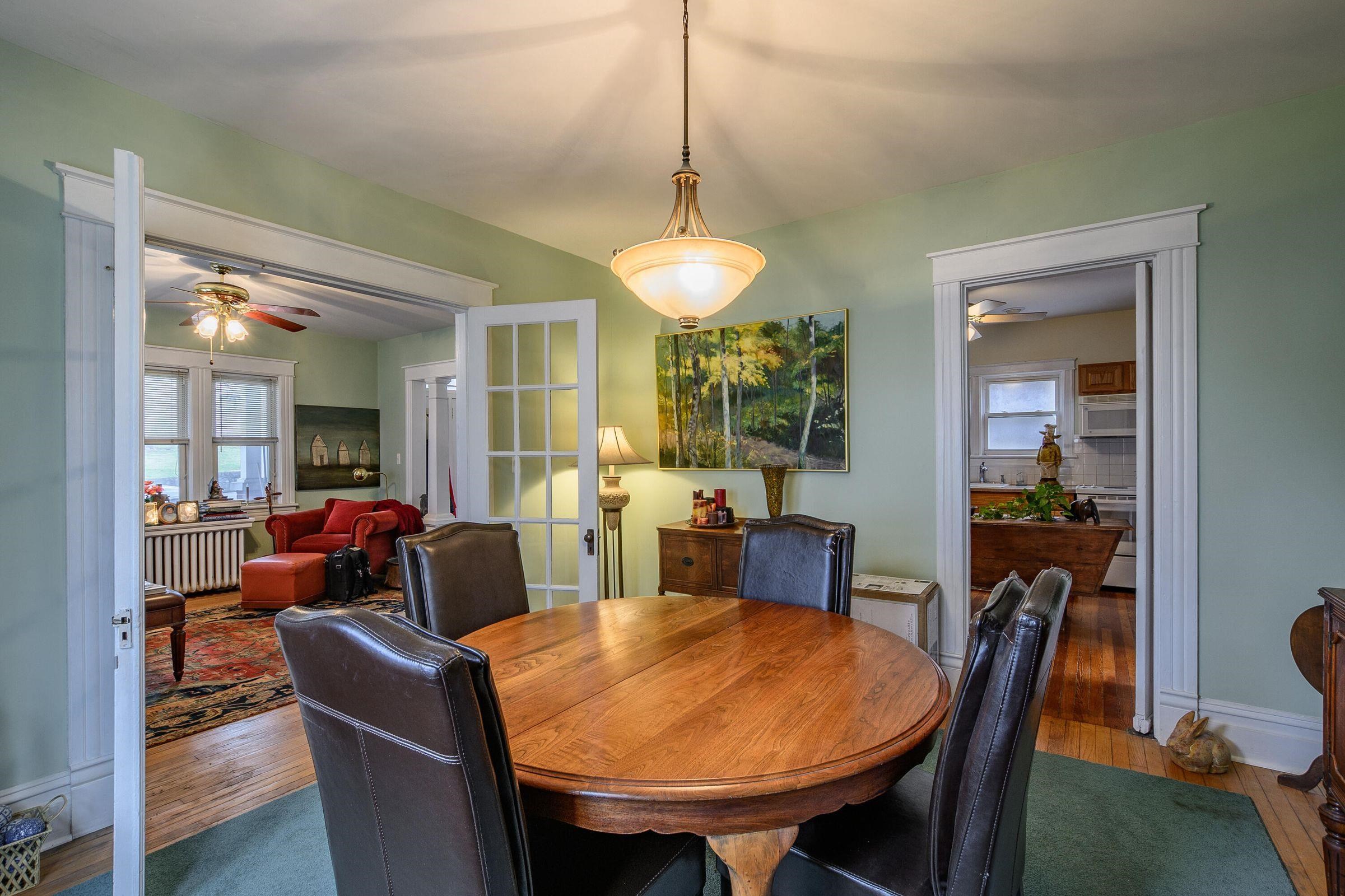 521 SOUTH MAIN ST, LEXINGTON, Virginia 24450, 3 Bedrooms Bedrooms, ,2 BathroomsBathrooms,Residential,521 S. Main St Lexington, VA 24450,521 SOUTH MAIN ST,667938 MLS # 667938