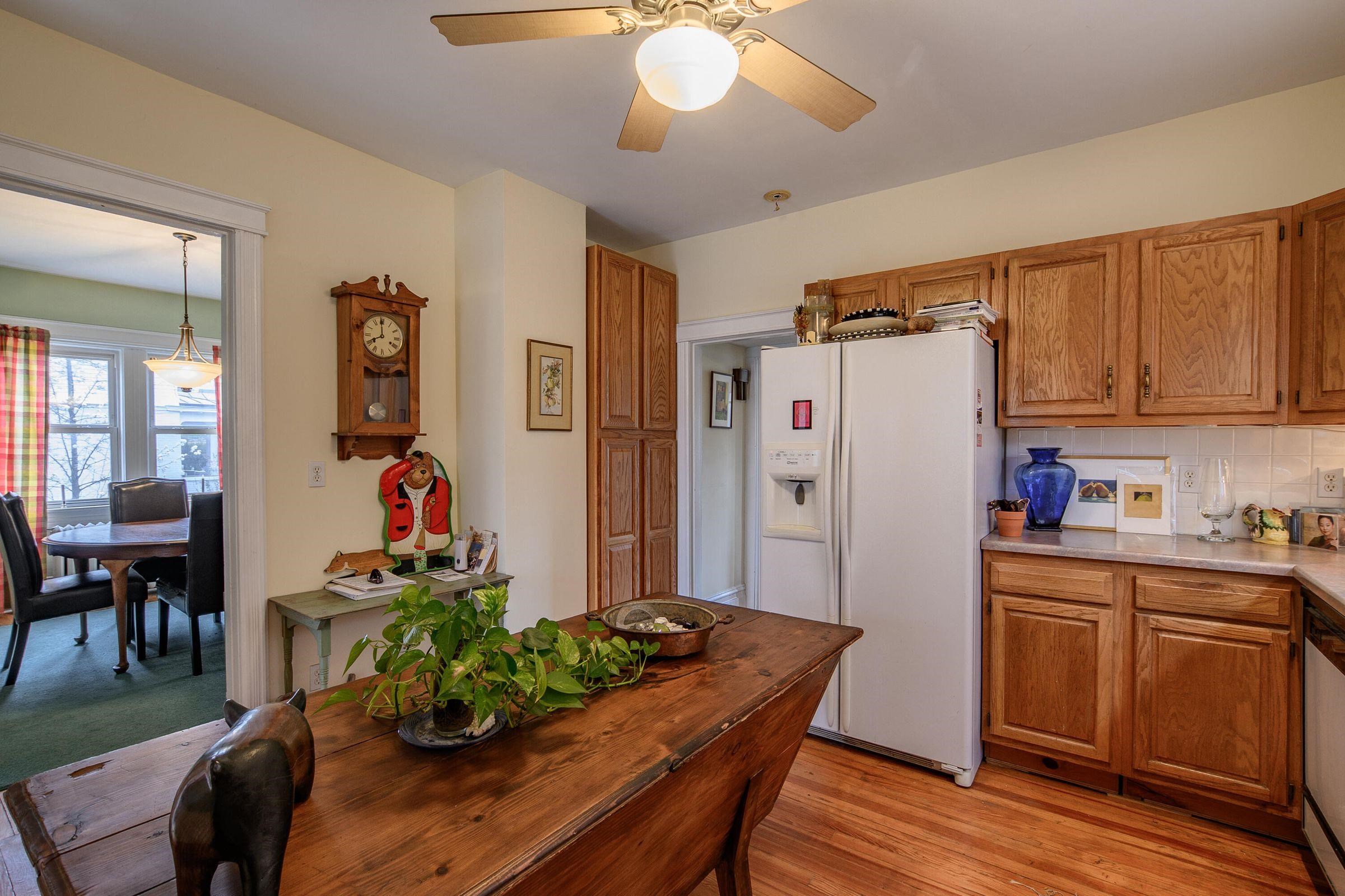 521 SOUTH MAIN ST, LEXINGTON, Virginia 24450, 3 Bedrooms Bedrooms, ,2 BathroomsBathrooms,Residential,521 S. Main St Lexington, VA 24450,521 SOUTH MAIN ST,667938 MLS # 667938