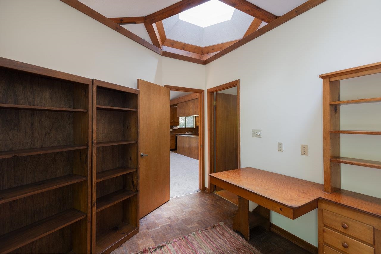 130 CONGERS LN, MCGAHEYSVILLE, Virginia 22840, 4 Bedrooms Bedrooms, ,3 BathroomsBathrooms,Residential,The Wood Stove House,130 CONGERS LN,667950 MLS # 667950