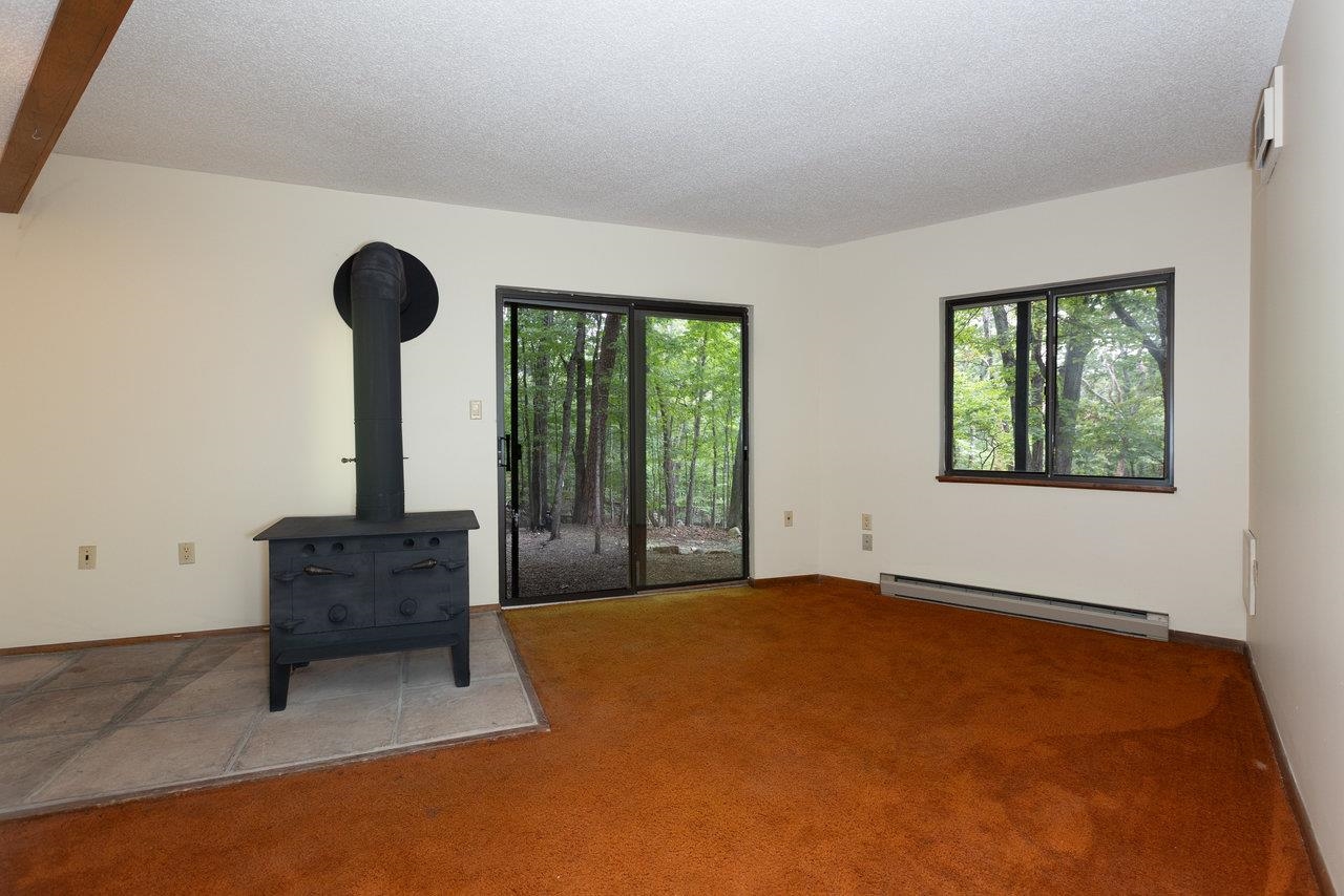 130 CONGERS LN, MCGAHEYSVILLE, Virginia 22840, 4 Bedrooms Bedrooms, ,3 BathroomsBathrooms,Residential,The Wood Stove House,130 CONGERS LN,667950 MLS # 667950