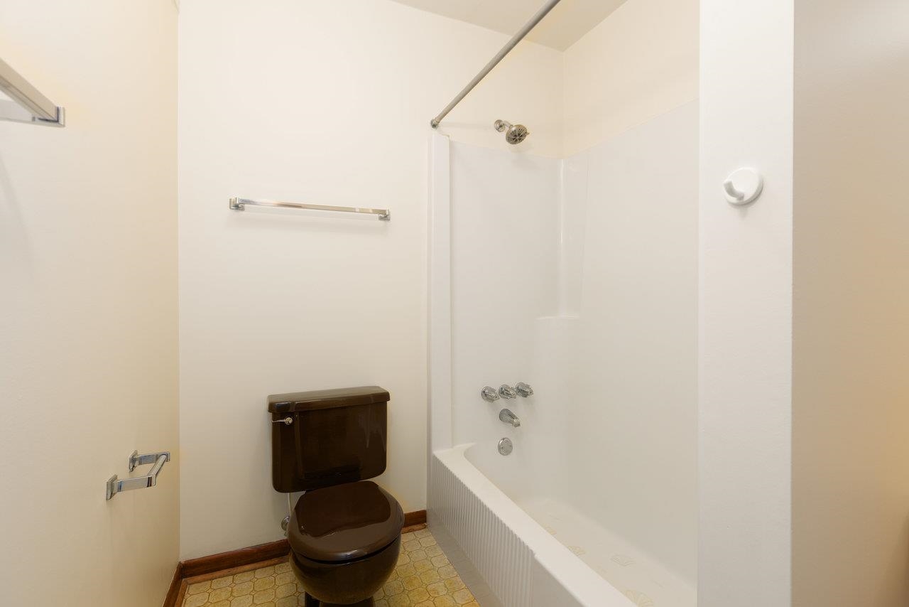 130 CONGERS LN, MCGAHEYSVILLE, Virginia 22840, 4 Bedrooms Bedrooms, ,3 BathroomsBathrooms,Residential,The Wood Stove House,130 CONGERS LN,667950 MLS # 667950