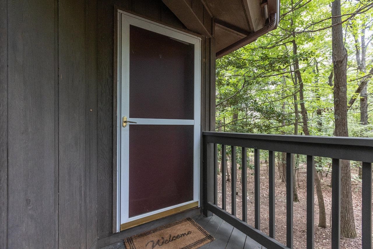 130 CONGERS LN, MCGAHEYSVILLE, Virginia 22840, 4 Bedrooms Bedrooms, ,3 BathroomsBathrooms,Residential,The Wood Stove House,130 CONGERS LN,667950 MLS # 667950
