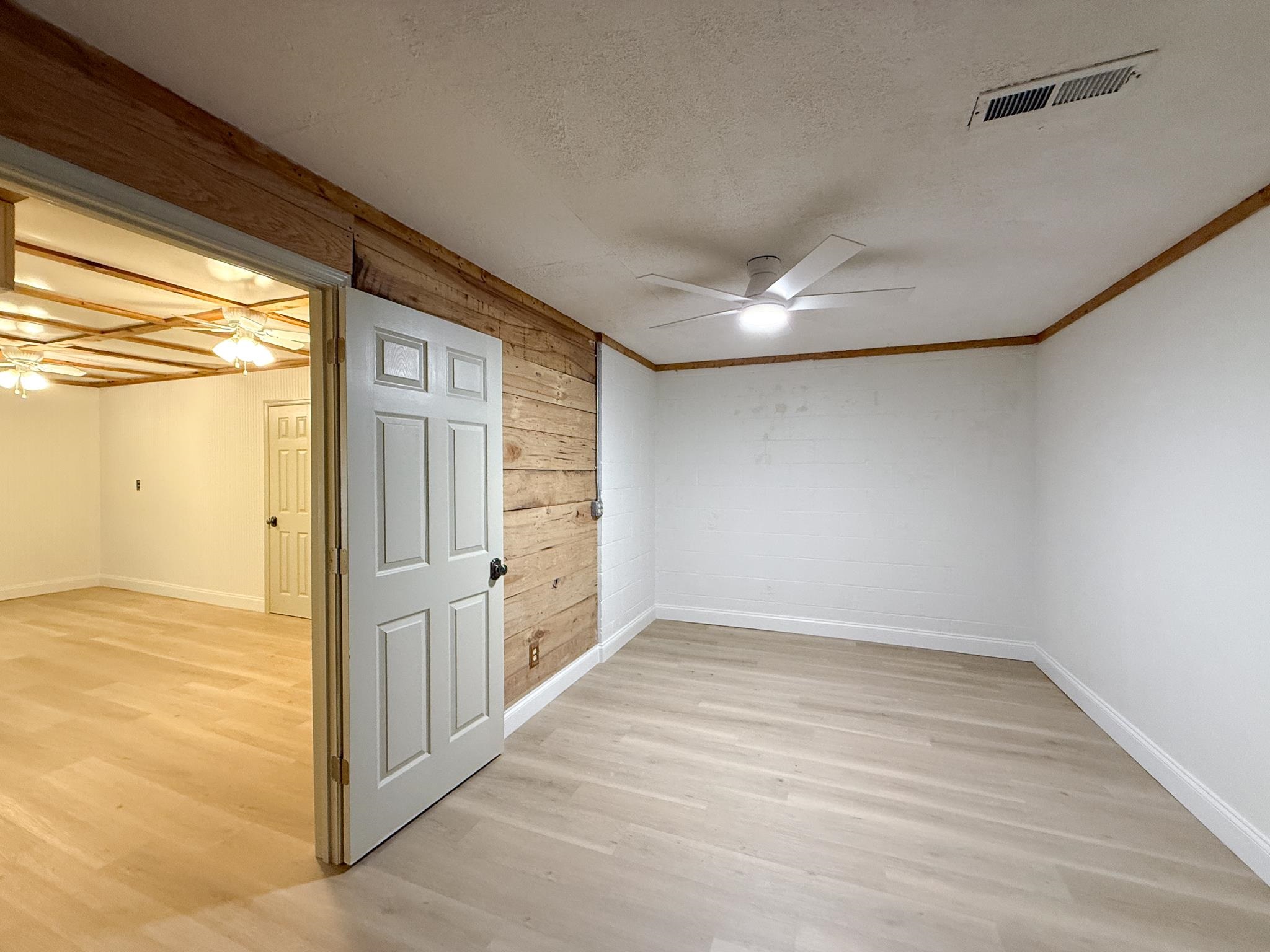 22 HIDDEN HOLLOW LN, STAUNTON, Virginia 24401, 4 Bedrooms Bedrooms, ,2 BathroomsBathrooms,Residential,22 HIDDEN HOLLOW LN,667958 MLS # 667958
