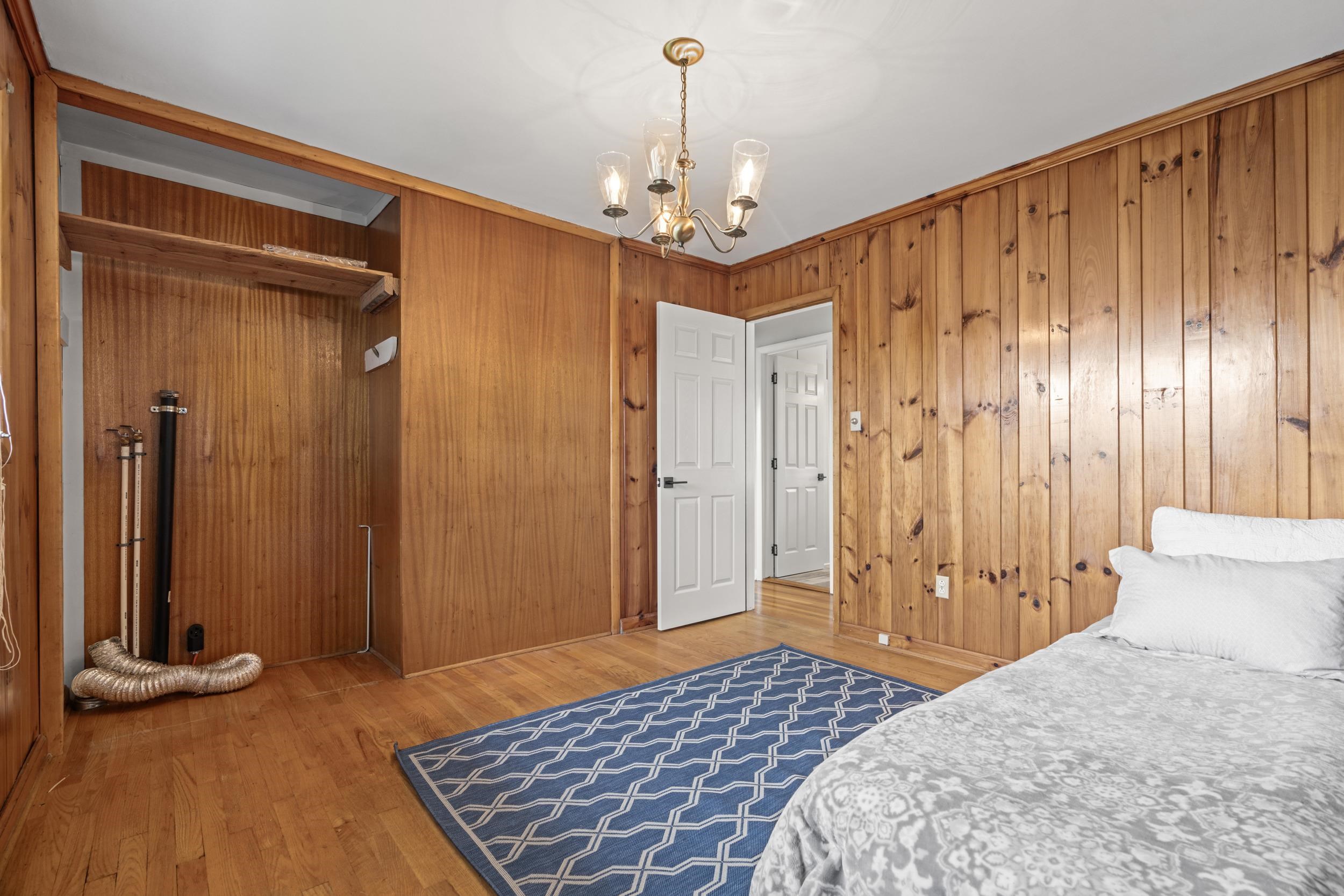2455 MT VERNON ST, WAYNESBORO, Virginia 22980, 3 Bedrooms Bedrooms, ,2 BathroomsBathrooms,Residential,2455 MT VERNON ST,667959 MLS # 667959