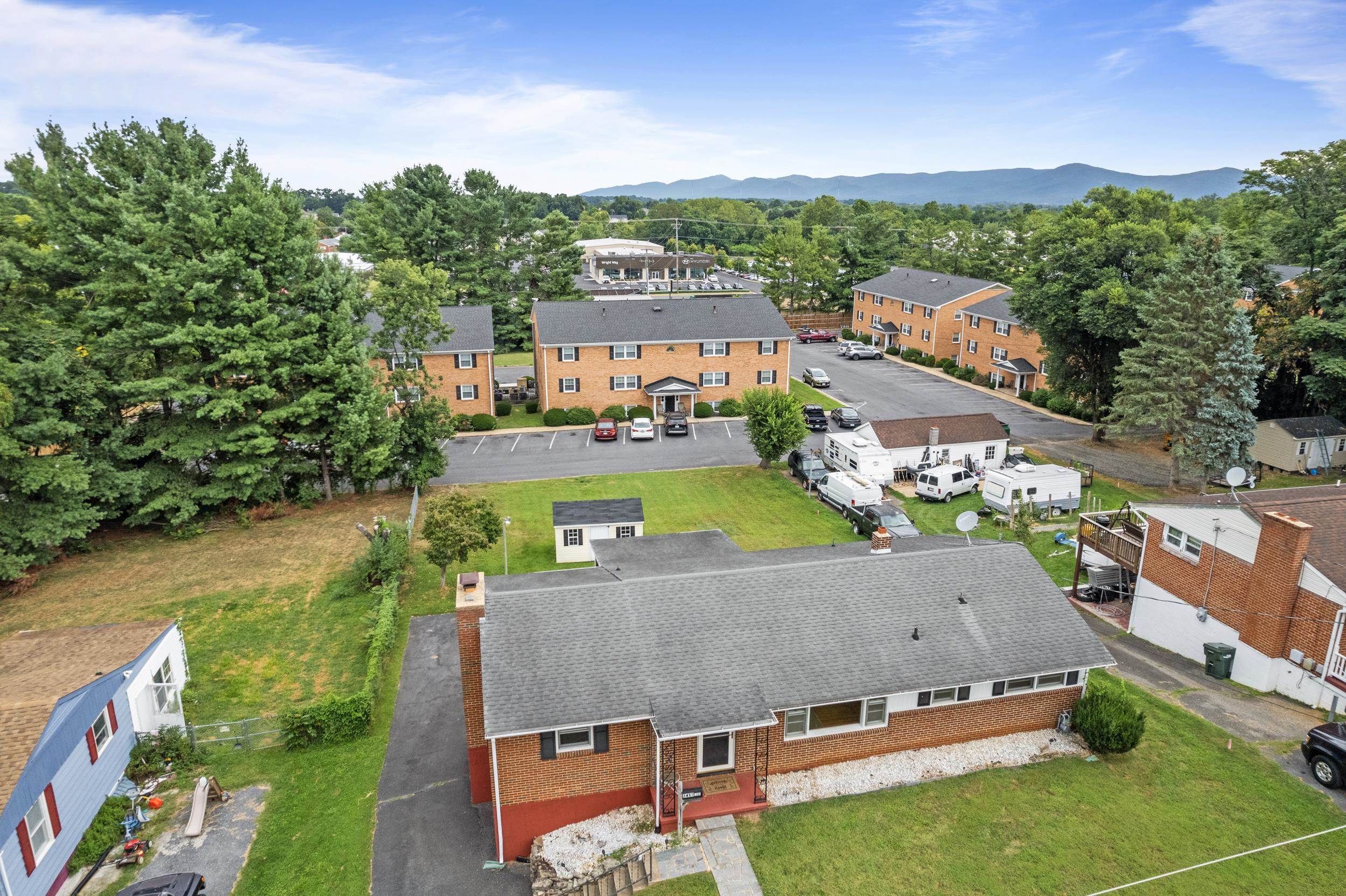 2455 MT VERNON ST, WAYNESBORO, Virginia 22980, 3 Bedrooms Bedrooms, ,2 BathroomsBathrooms,Residential,2455 MT VERNON ST,667959 MLS # 667959
