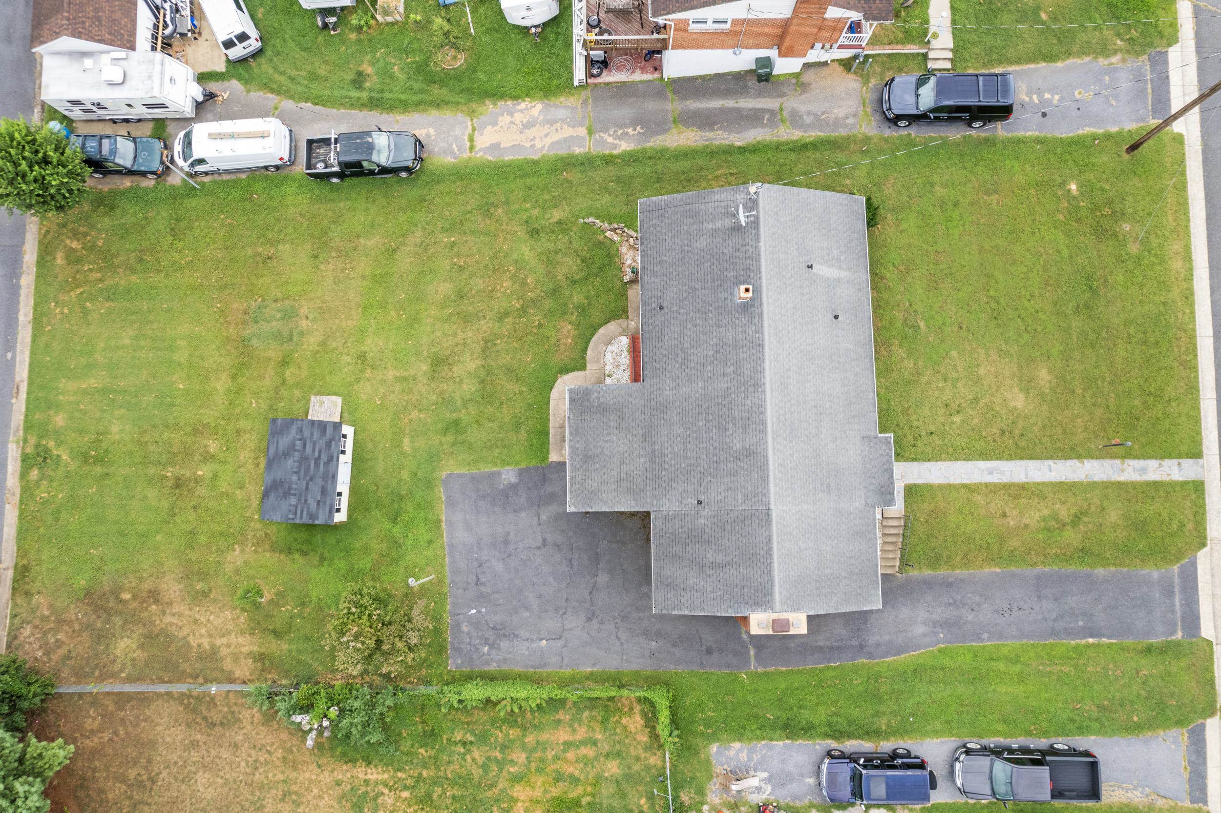 2455 MT VERNON ST, WAYNESBORO, Virginia 22980, 3 Bedrooms Bedrooms, ,2 BathroomsBathrooms,Residential,2455 MT VERNON ST,667959 MLS # 667959