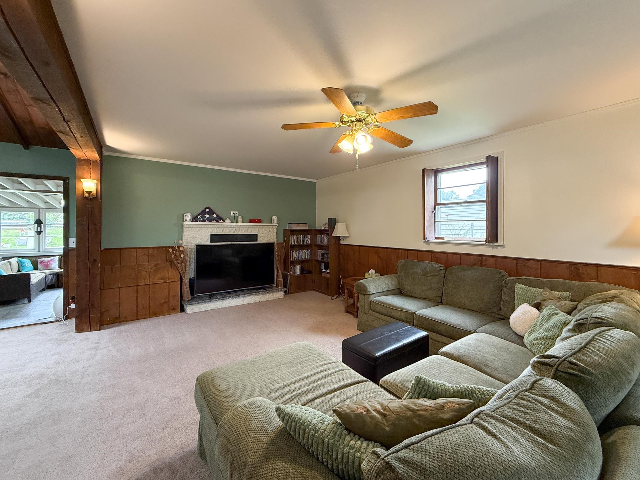 205 DEVON RD, STAUNTON, Virginia 24401, 4 Bedrooms Bedrooms, ,1 BathroomBathrooms,Residential,205 DEVON RD,667960 MLS # 667960