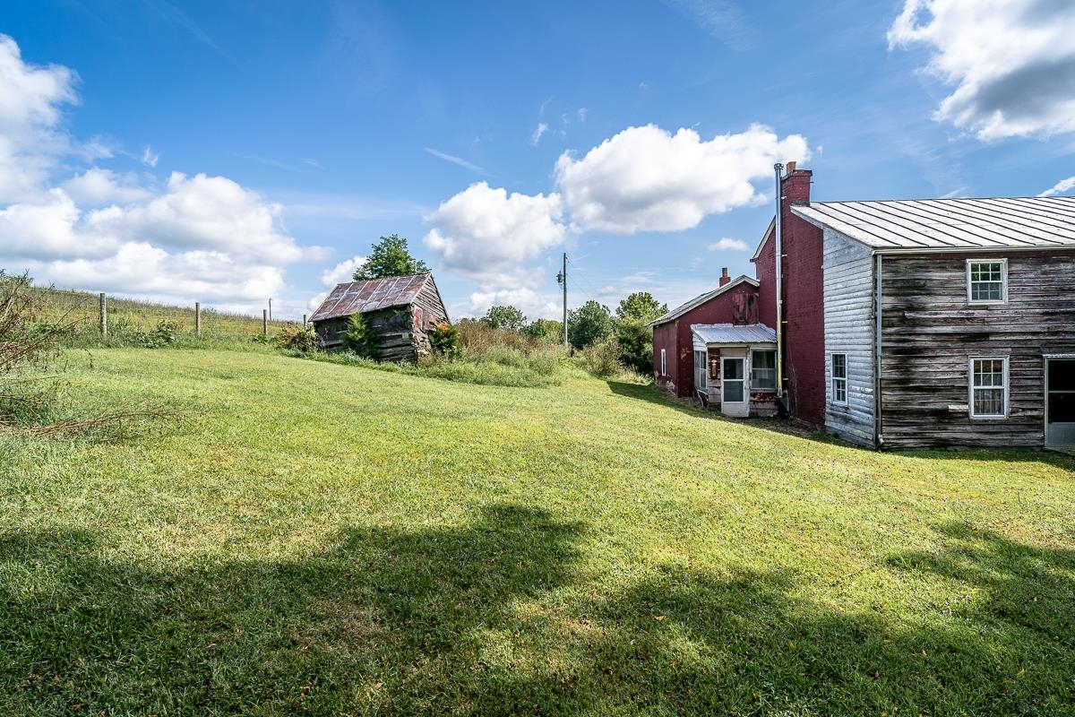 5787 BORDEN GRANT TRL, RAPHINE, Virginia 24472, 4 Bedrooms Bedrooms, ,1 BathroomBathrooms,Residential,5787 BORDEN GRANT TRL,667961 MLS # 667961