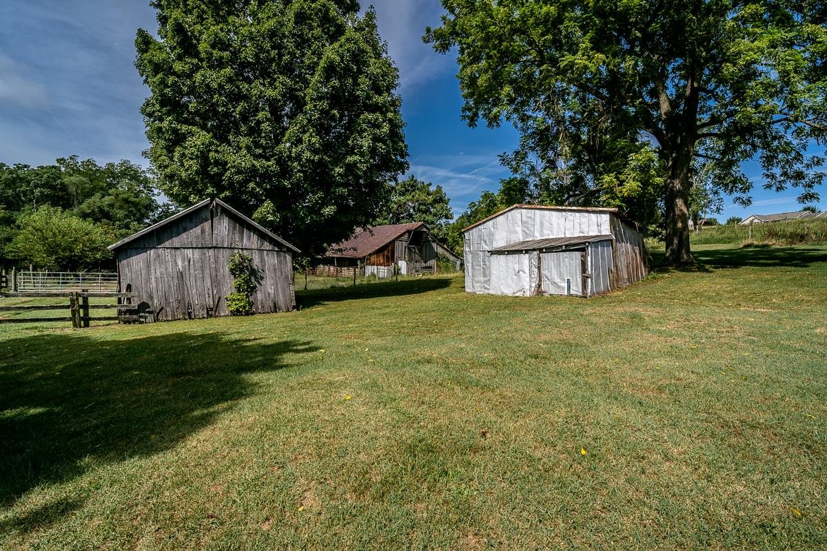 5787 BORDEN GRANT TRL, RAPHINE, Virginia 24472, 4 Bedrooms Bedrooms, ,1 BathroomBathrooms,Residential,5787 BORDEN GRANT TRL,667961 MLS # 667961