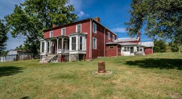 5787 BORDEN GRANT TRL, RAPHINE, Virginia 24472, 4 Bedrooms Bedrooms, ,1 BathroomBathrooms,Residential,5787 BORDEN GRANT TRL,667961 MLS # 667961