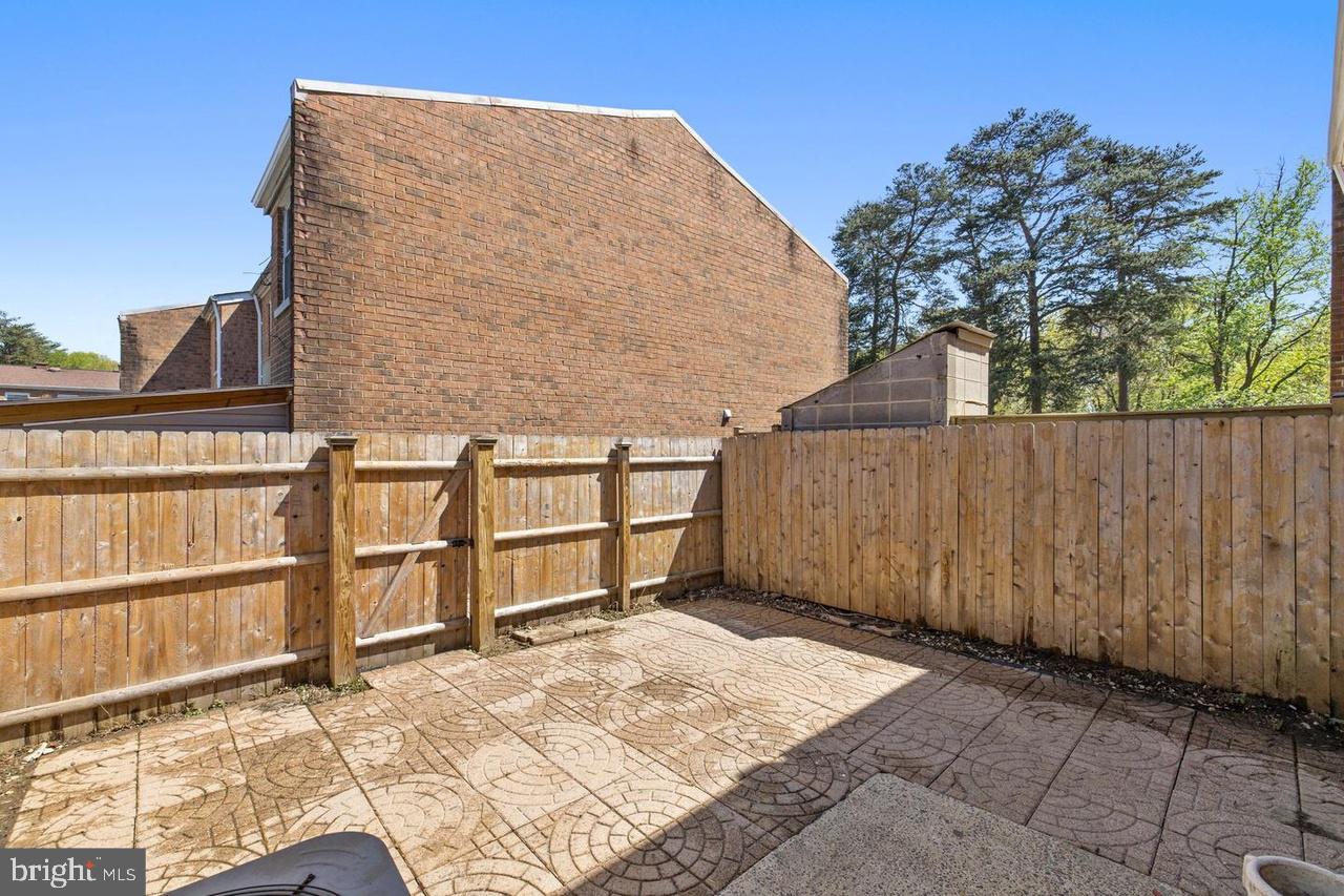 218 STEVENSON SQ, ALEXANDRIA, Virginia 22304, 4 Bedrooms Bedrooms, ,2 BathroomsBathrooms,Residential,For sale,218 STEVENSON SQ,VAAX2047644 MLS # VAAX2047644