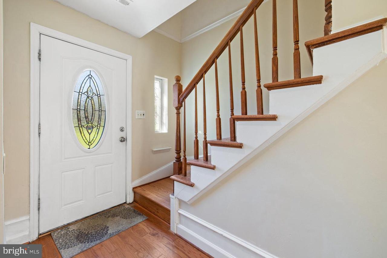 218 STEVENSON SQ, ALEXANDRIA, Virginia 22304, 4 Bedrooms Bedrooms, ,2 BathroomsBathrooms,Residential,For sale,218 STEVENSON SQ,VAAX2047644 MLS # VAAX2047644
