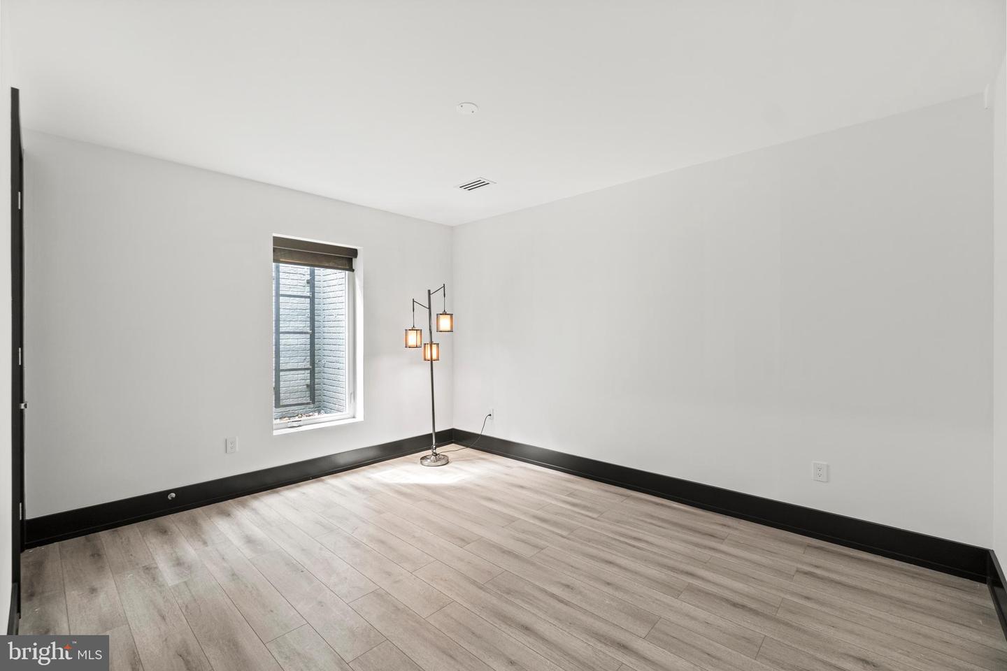 7229 DEBORAH DR, FALLS CHURCH, Virginia 22046, 7 Bedrooms Bedrooms, ,6 BathroomsBathrooms,Residential,For sale,7229 DEBORAH DR,VAFX2256568 MLS # VAFX2256568
