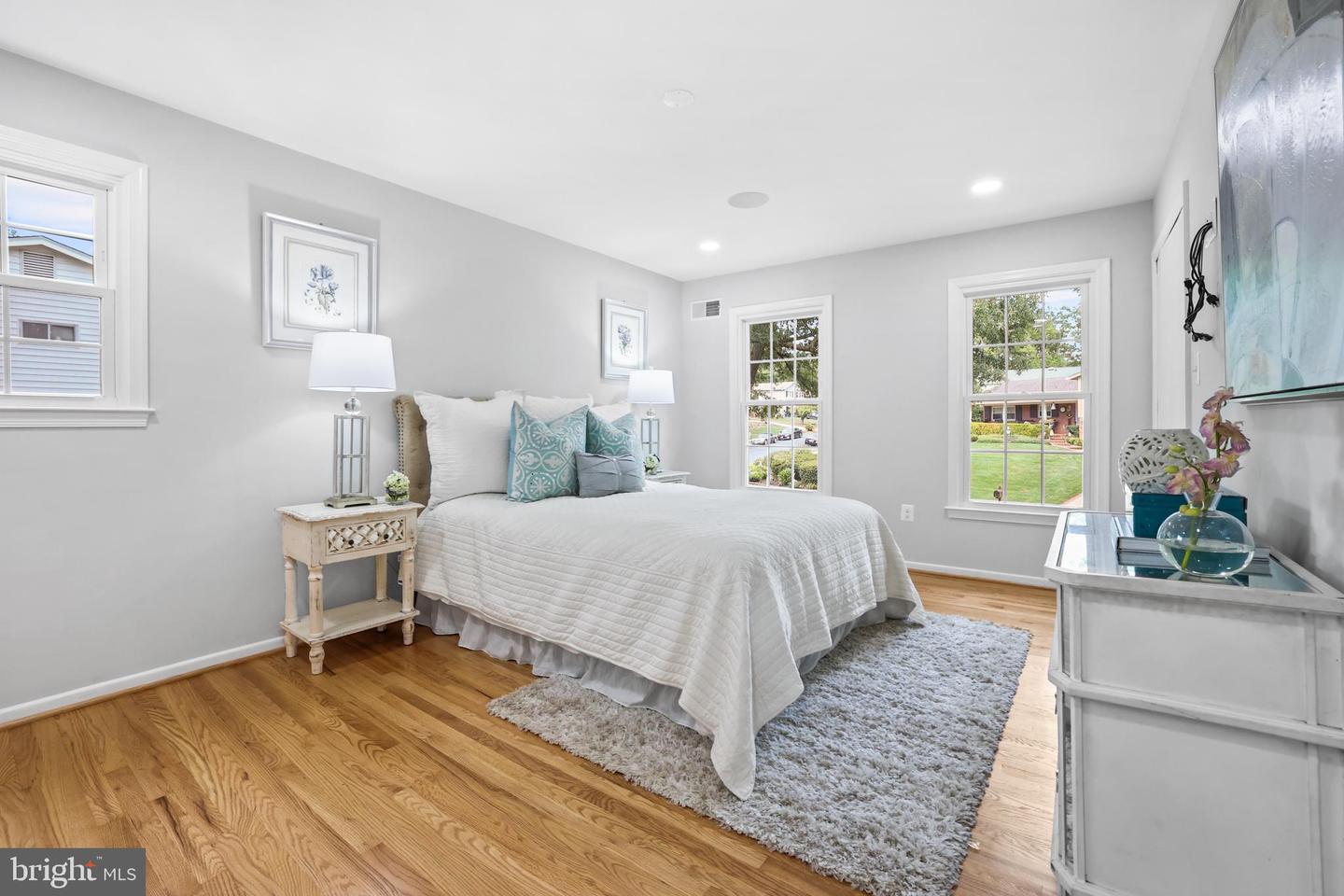 4908 GADSEN DR, FAIRFAX, Virginia 22032, 5 Bedrooms Bedrooms, ,3 BathroomsBathrooms,Residential,For sale,4908 GADSEN DR,VAFX2256580 MLS # VAFX2256580