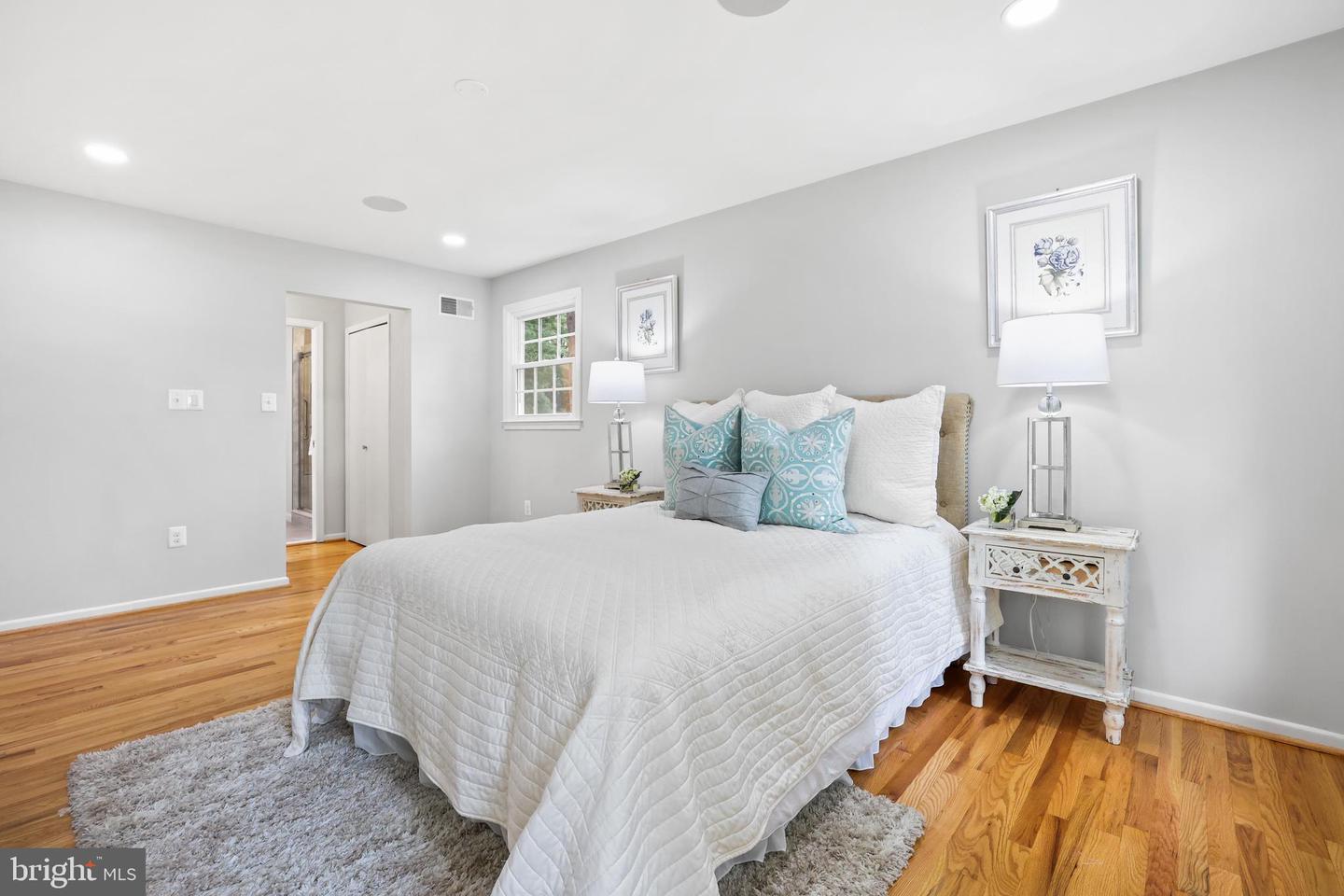 4908 GADSEN DR, FAIRFAX, Virginia 22032, 5 Bedrooms Bedrooms, ,3 BathroomsBathrooms,Residential,For sale,4908 GADSEN DR,VAFX2256580 MLS # VAFX2256580