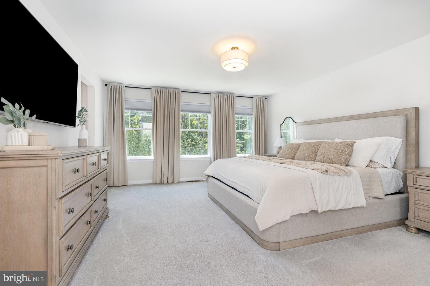 9102 WALNUT HILL RD, FREDERICKSBURG, Virginia 22408, 5 Bedrooms Bedrooms, ,3 BathroomsBathrooms,Residential,For sale,9102 WALNUT HILL RD,VASP2034826 MLS # VASP2034826