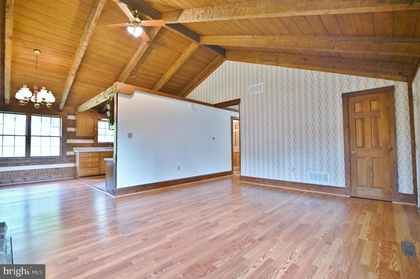 4650 SWOVER CREEK RD, EDINBURG, Virginia 22824, 2 Bedrooms Bedrooms, ,1 BathroomBathrooms,Residential,For sale,4650 SWOVER CREEK RD,VASH2012054 MLS # VASH2012054
