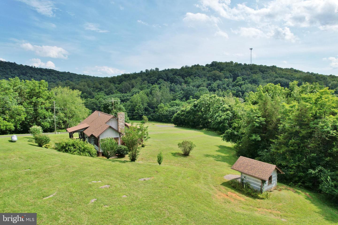4650 SWOVER CREEK RD, EDINBURG, Virginia 22824, 2 Bedrooms Bedrooms, ,1 BathroomBathrooms,Residential,For sale,4650 SWOVER CREEK RD,VASH2012054 MLS # VASH2012054