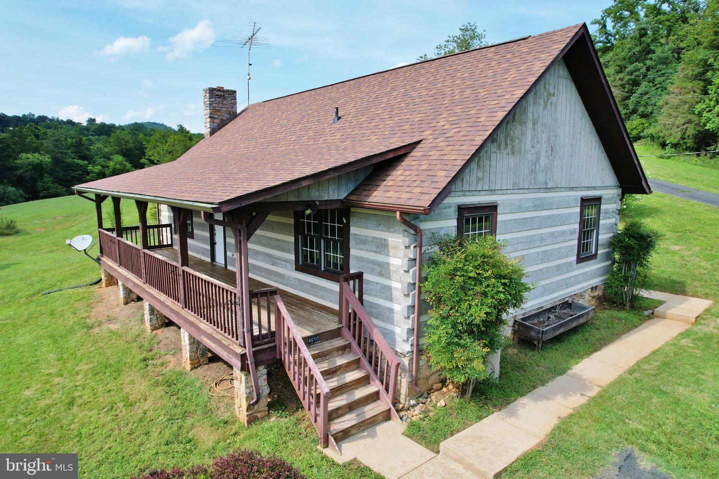 4650 SWOVER CREEK RD, EDINBURG, Virginia 22824, 2 Bedrooms Bedrooms, ,1 BathroomBathrooms,Residential,For sale,4650 SWOVER CREEK RD,VASH2012054 MLS # VASH2012054