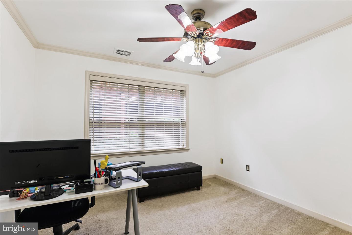 6924 FAIRFAX DR #114, ARLINGTON, Virginia 22213, 2 Bedrooms Bedrooms, ,2 BathroomsBathrooms,Residential,For sale,6924 FAIRFAX DR #114,VAAR2061192 MLS # VAAR2061192