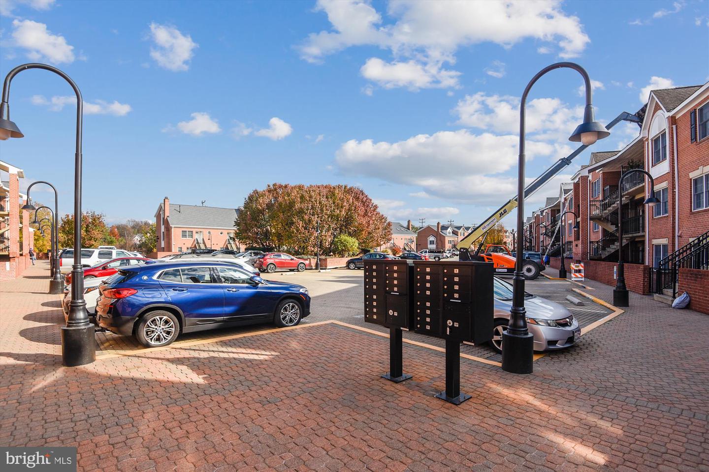 6924 FAIRFAX DR #114, ARLINGTON, Virginia 22213, 2 Bedrooms Bedrooms, ,2 BathroomsBathrooms,Residential,For sale,6924 FAIRFAX DR #114,VAAR2061192 MLS # VAAR2061192
