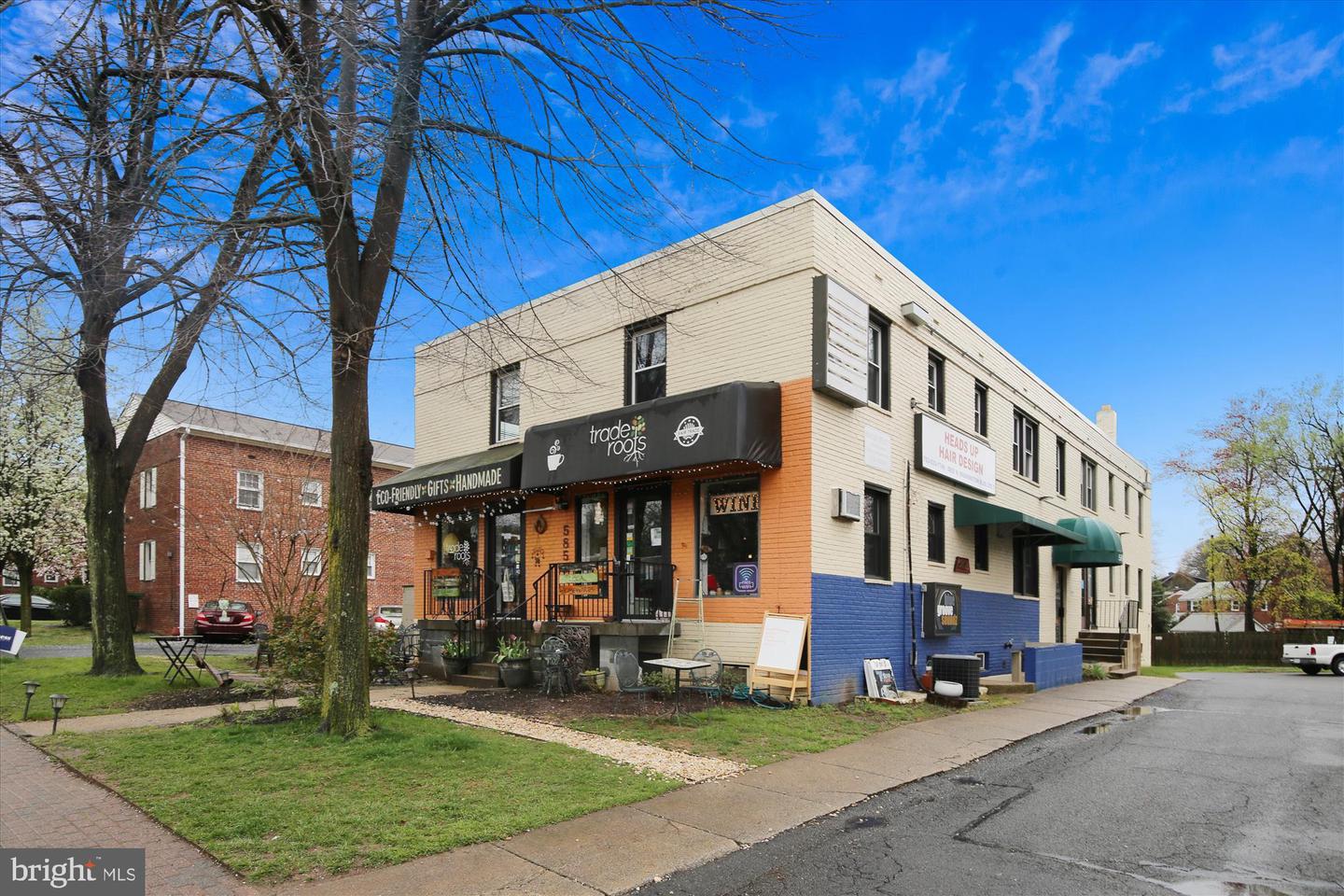 6924 FAIRFAX DR #114, ARLINGTON, Virginia 22213, 2 Bedrooms Bedrooms, ,2 BathroomsBathrooms,Residential,For sale,6924 FAIRFAX DR #114,VAAR2061192 MLS # VAAR2061192