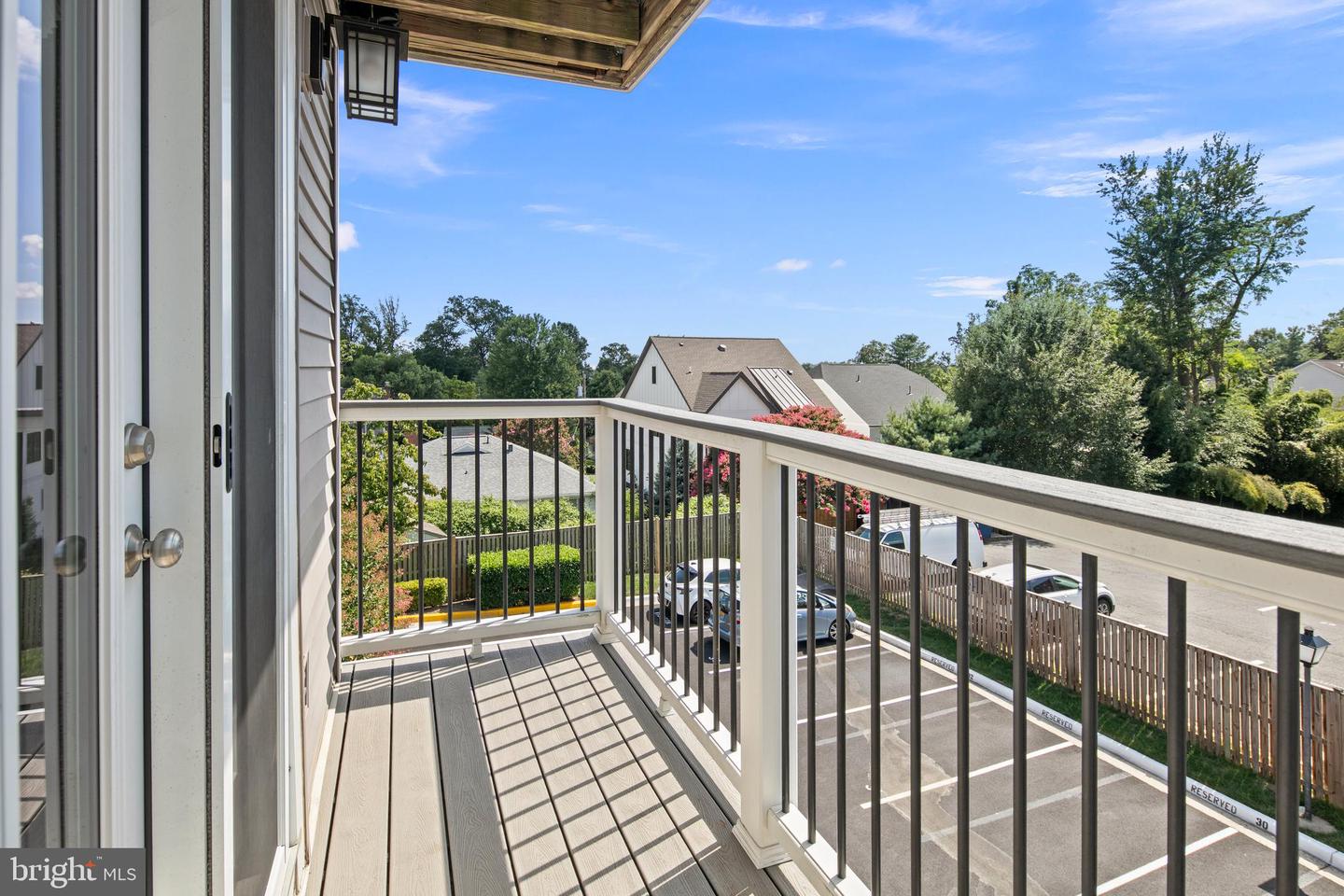 5566 LANGSTON BLVD #C-62, ARLINGTON, Virginia 22207, 2 Bedrooms Bedrooms, 8 Rooms Rooms,2 BathroomsBathrooms,Residential,For sale,5566 LANGSTON BLVD #C-62,VAAR2061234 MLS # VAAR2061234