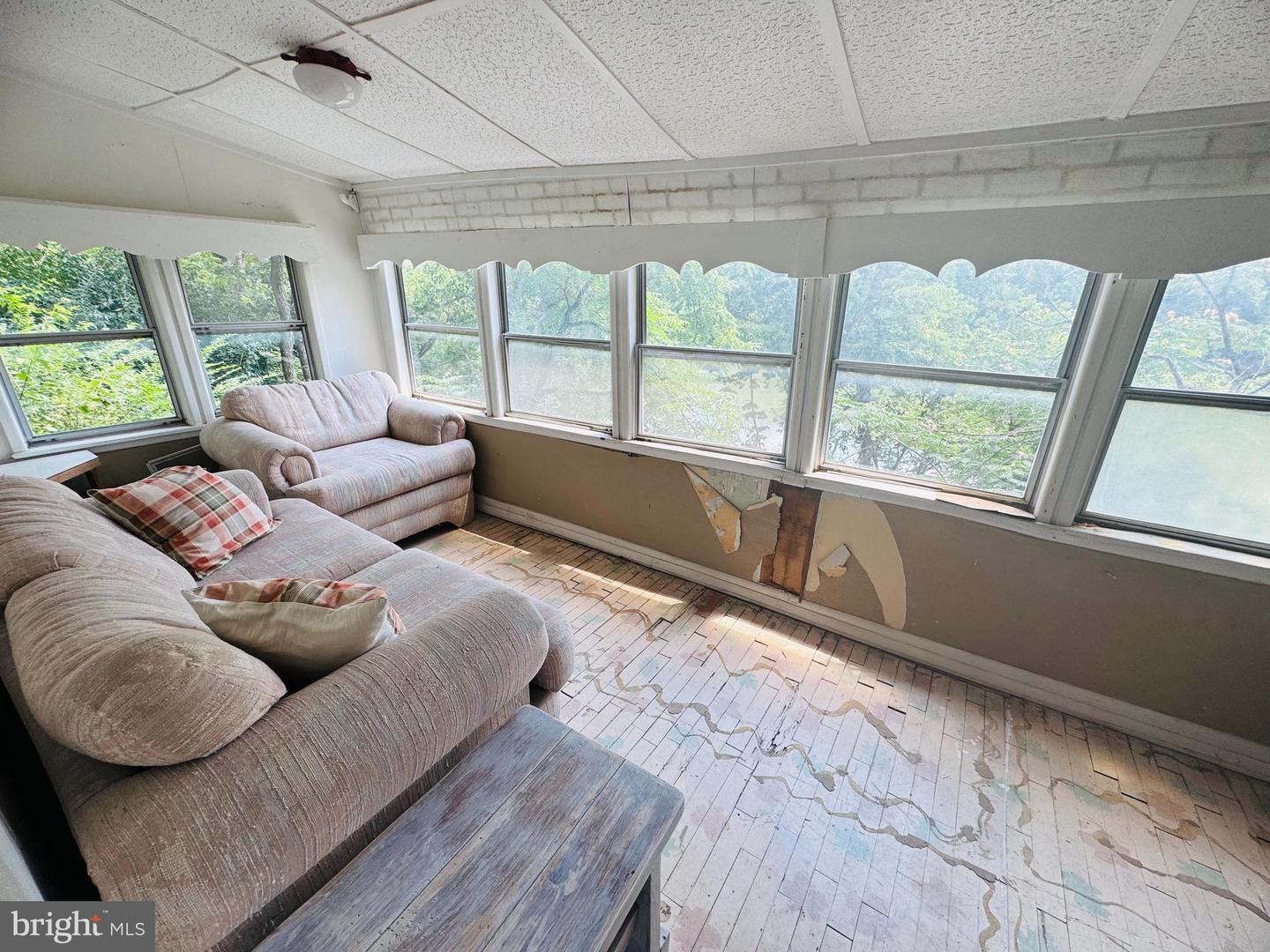 836 BENNYS BEACH RD, FRONT ROYAL, Virginia 22630, ,1 BathroomBathrooms,Residential,For sale,836 BENNYS BEACH RD,VAWR2011798 MLS # VAWR2011798