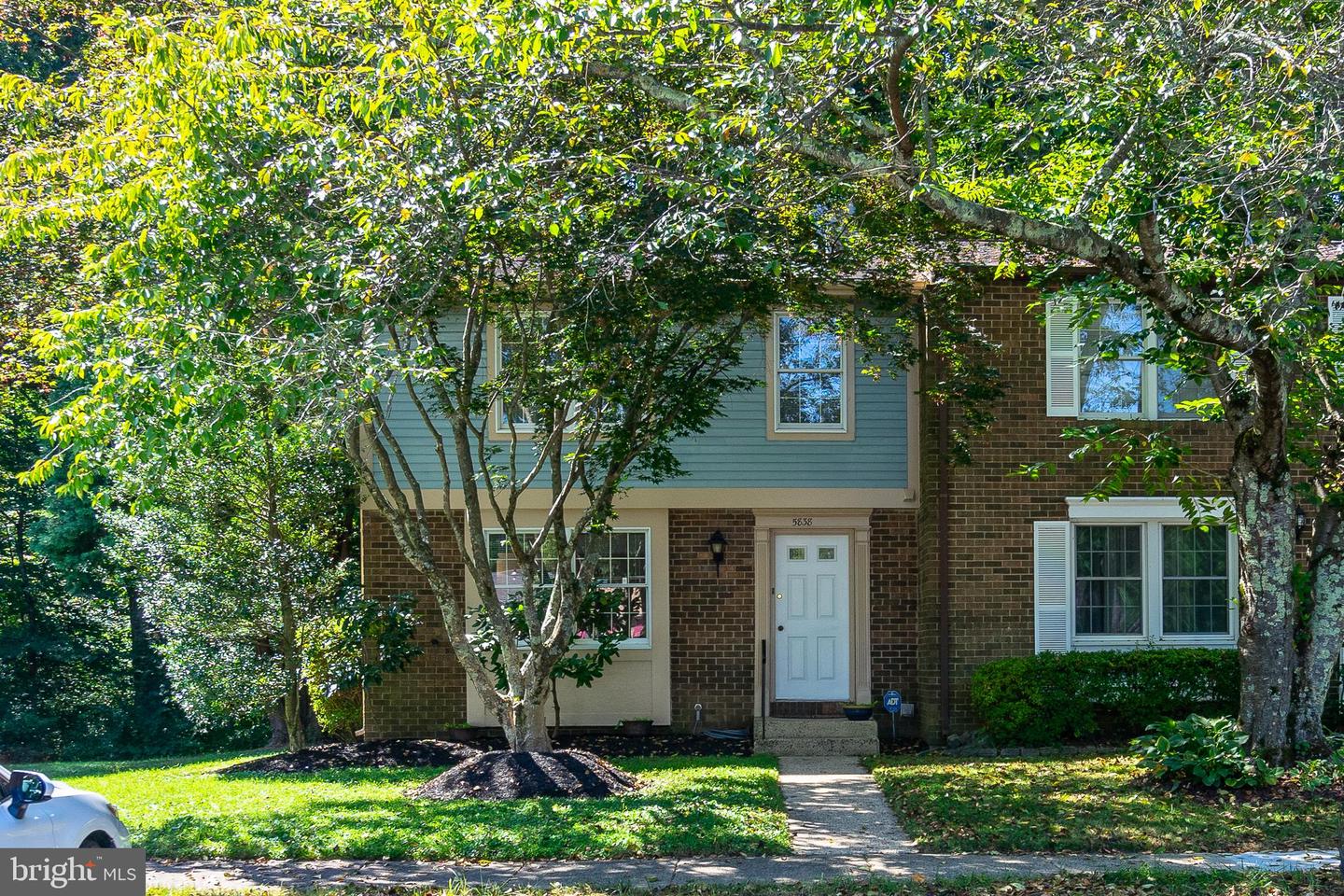 5838 HIGH BLUFF CT, BURKE, Virginia 22015, 3 Bedrooms Bedrooms, ,2 BathroomsBathrooms,Residential,For sale,5838 HIGH BLUFF CT,VAFX2257210 MLS # VAFX2257210