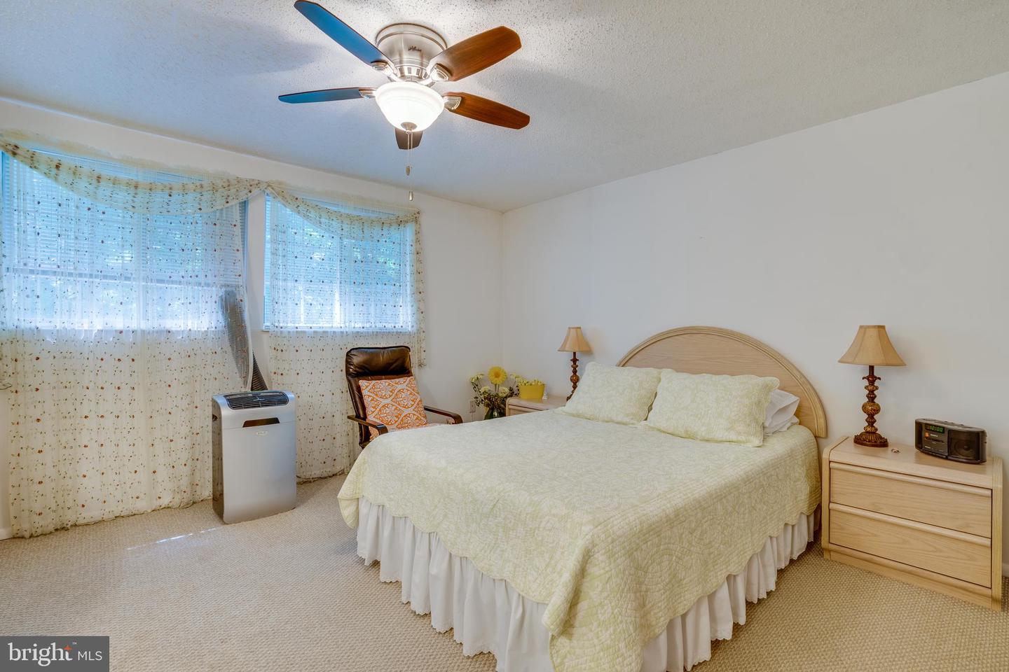 5838 HIGH BLUFF CT, BURKE, Virginia 22015, 3 Bedrooms Bedrooms, ,2 BathroomsBathrooms,Residential,For sale,5838 HIGH BLUFF CT,VAFX2257210 MLS # VAFX2257210