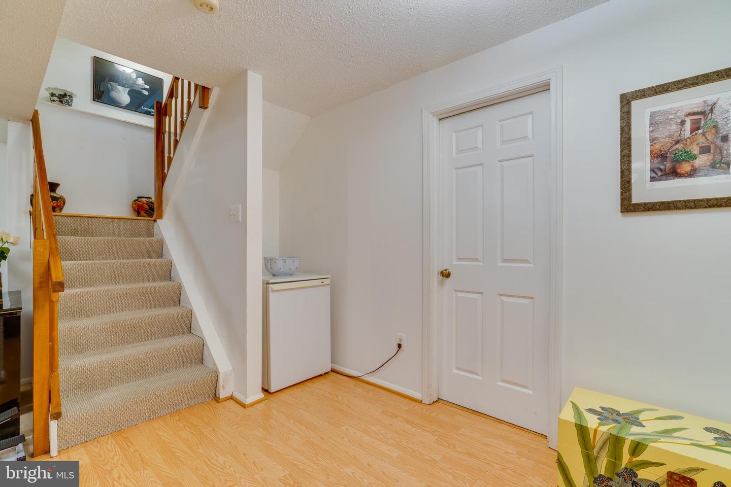 5838 HIGH BLUFF CT, BURKE, Virginia 22015, 3 Bedrooms Bedrooms, ,2 BathroomsBathrooms,Residential,For sale,5838 HIGH BLUFF CT,VAFX2257210 MLS # VAFX2257210