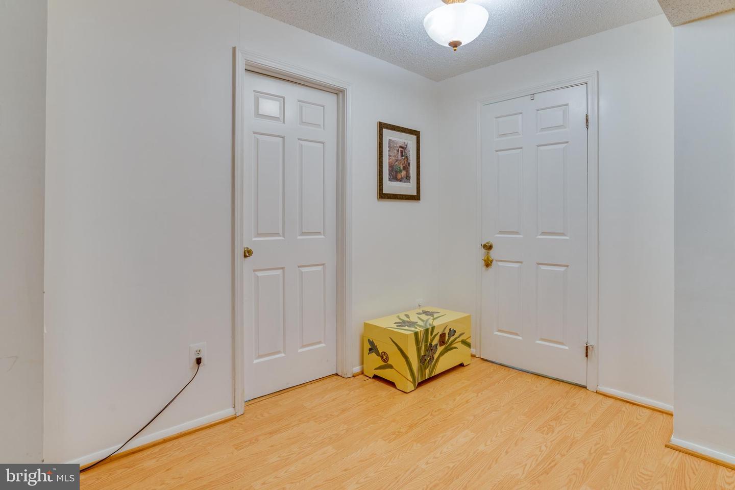 5838 HIGH BLUFF CT, BURKE, Virginia 22015, 3 Bedrooms Bedrooms, ,2 BathroomsBathrooms,Residential,For sale,5838 HIGH BLUFF CT,VAFX2257210 MLS # VAFX2257210