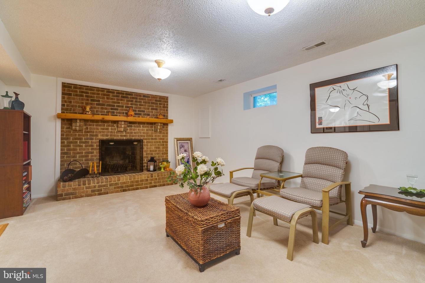 5838 HIGH BLUFF CT, BURKE, Virginia 22015, 3 Bedrooms Bedrooms, ,2 BathroomsBathrooms,Residential,For sale,5838 HIGH BLUFF CT,VAFX2257210 MLS # VAFX2257210