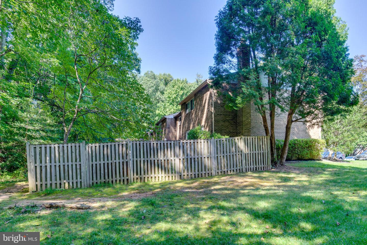 5838 HIGH BLUFF CT, BURKE, Virginia 22015, 3 Bedrooms Bedrooms, ,2 BathroomsBathrooms,Residential,For sale,5838 HIGH BLUFF CT,VAFX2257210 MLS # VAFX2257210