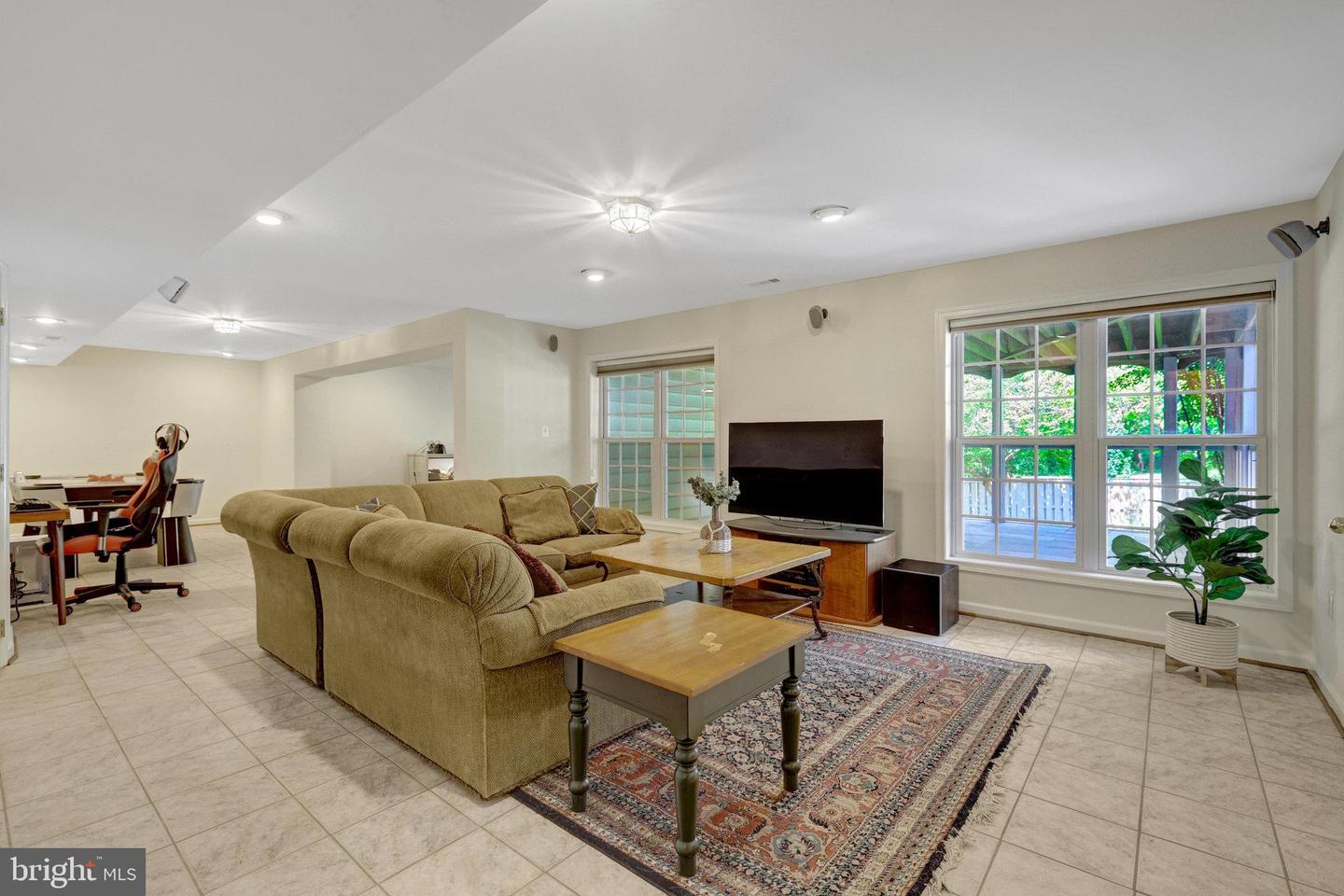 43524 CLIVEDON CT, ASHBURN, Virginia 20147, 5 Bedrooms Bedrooms, ,3 BathroomsBathrooms,Residential,For sale,43524 CLIVEDON CT,VALO2103070 MLS # VALO2103070